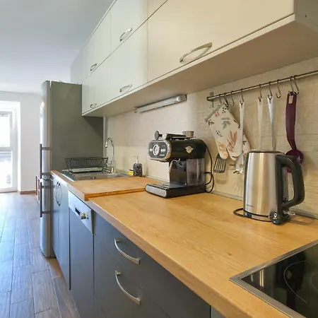 Apartment Kingdom Bravos Kastel Gomilica