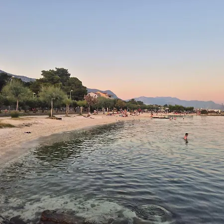 Kingdom Bravos * Kaštel Gomilica