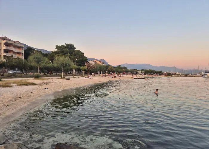 Kingdom Bravos * Kaštel Gomilica